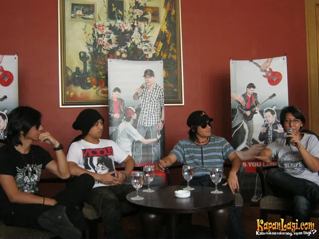 J-Rocks
