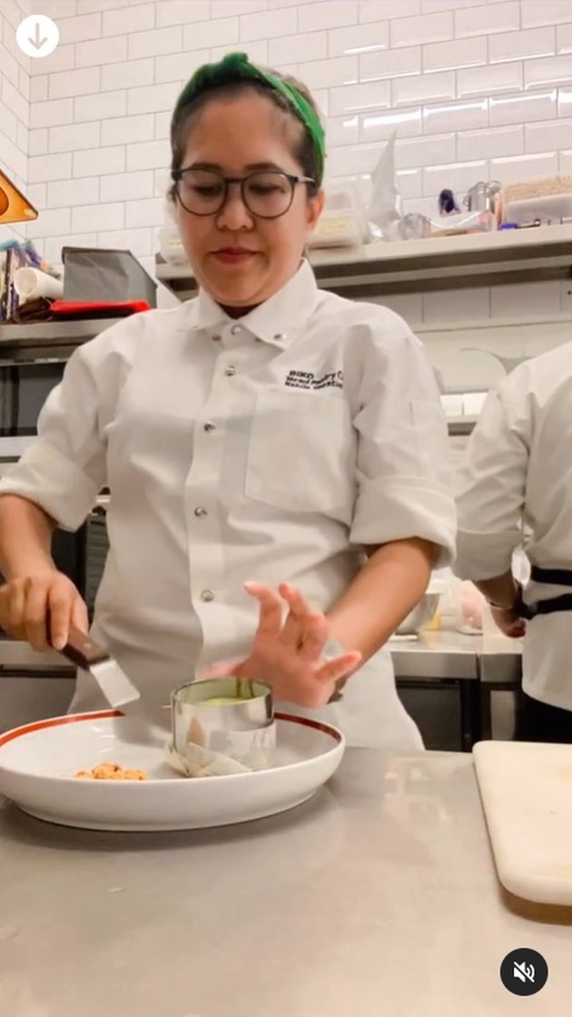 Becoming a Famous Chef, 8 Portraits of Nabila Yoestino, Tino Karno's Daughter, Who Gained Attention After Sharing her Life Story as an Orphan - Moments with Family Catch Attention