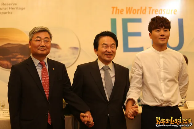 Eru Jadi Duta Wisata Pulau Jeju, Korea Selatan
