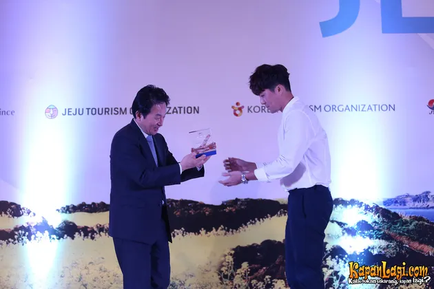 Eru Jadi Duta Wisata Pulau Jeju, Korea Selatan