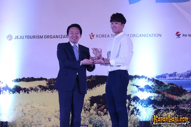 Eru Jadi Duta Wisata Pulau Jeju, Korea Selatan