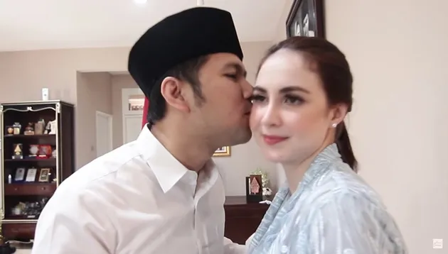 Arumi Bachsin dan Emil Dardak