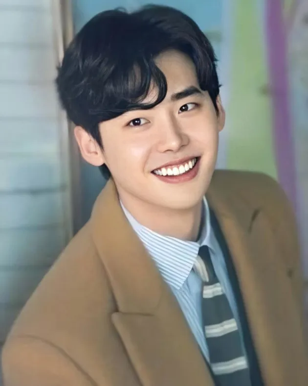  Foto Lee Jong Suk