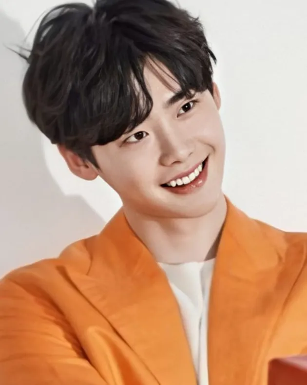  Foto Lee Jong Suk