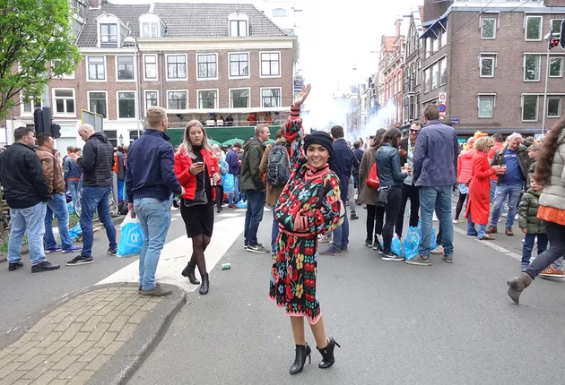 Yuni Shara ke Belanda
