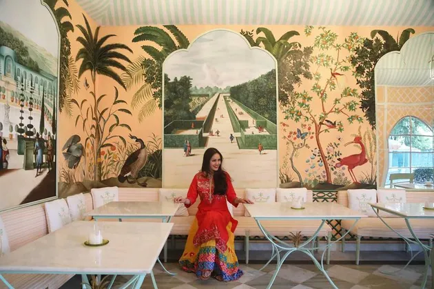 JALAN-JALAN KE INDIA, NITA SOFIANI PAMER INDAHNYA KOTA 