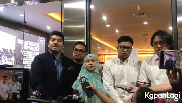 Penyebar Fitnah Azizah Salsha Selingkuh