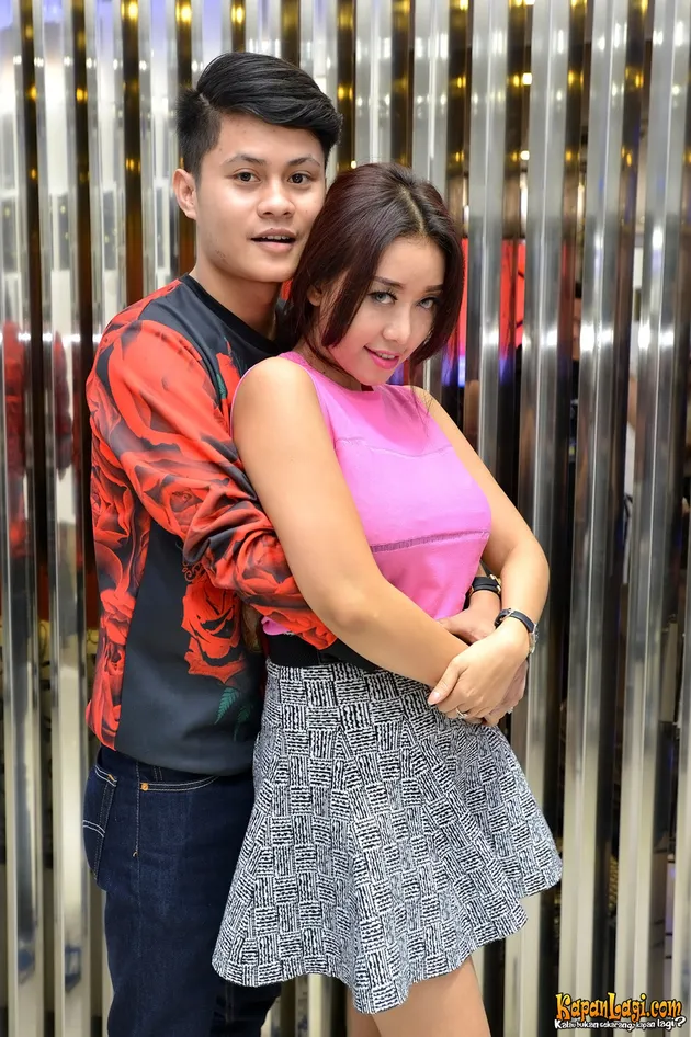 Esal Revano &amp; Baby Sexyola