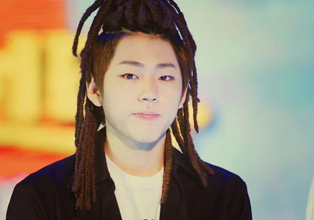 Style rambut nyentrik