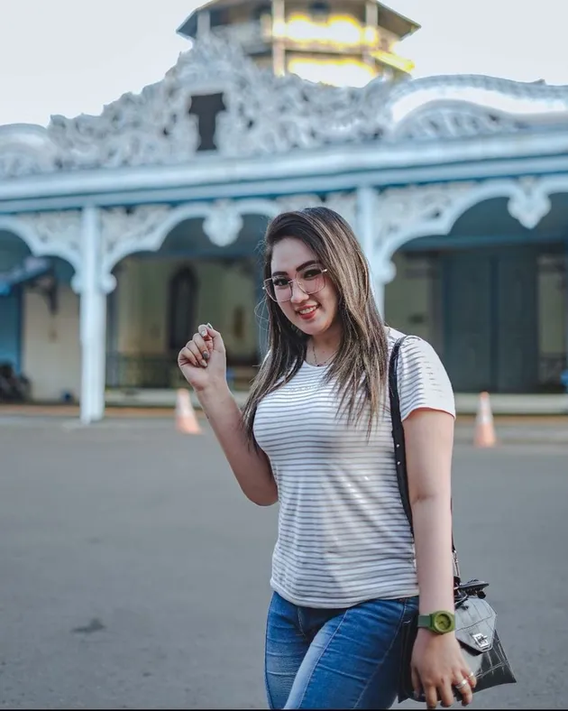 Kakak Nella Kharisma Ratih Faradinna Sinden