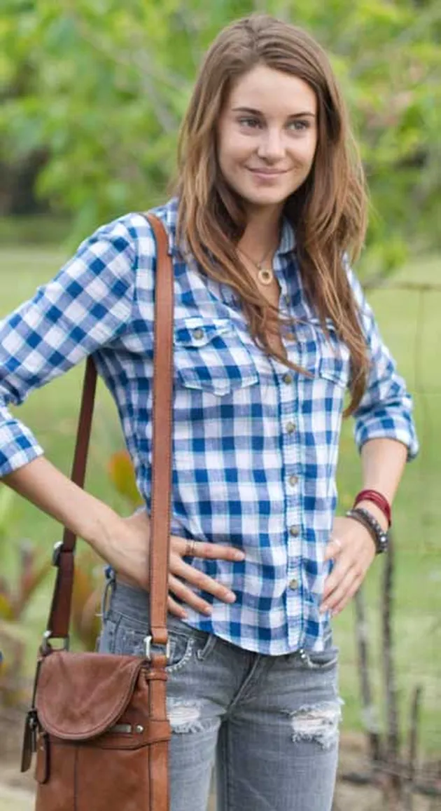 Seleb Hollywood Sederhana