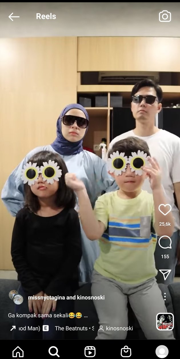 Far from Negative News, 7 Portraits of Nycta Gina and Rizky Kinos' Family Fun - Funny Behavior of the Children Makes You Adore