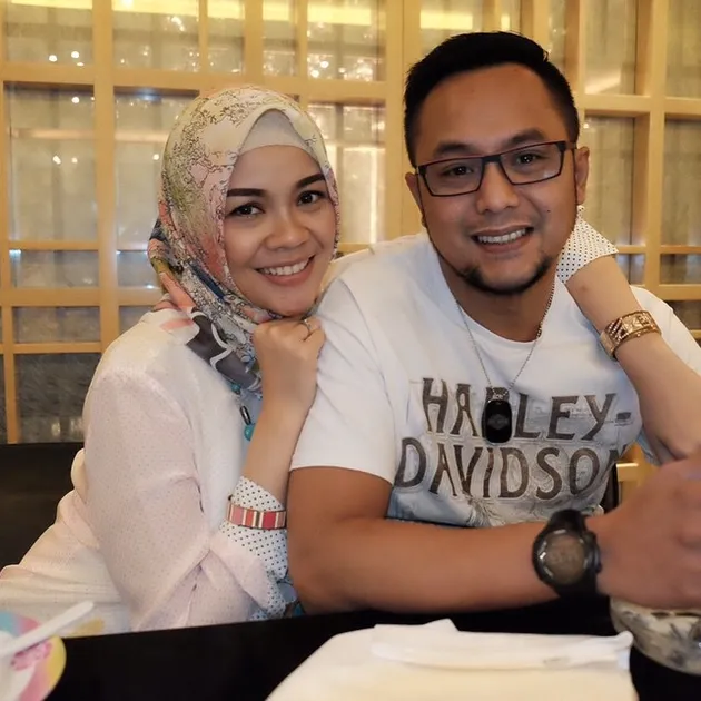 rindu afi