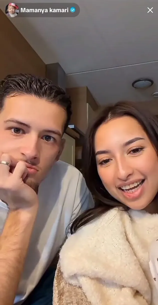 Kebersamaan Jennifer Coppen dan Justin Hubner saat live