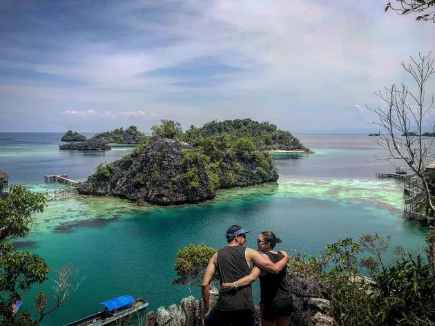 Darius Sinathrya dan Donna Agnesia