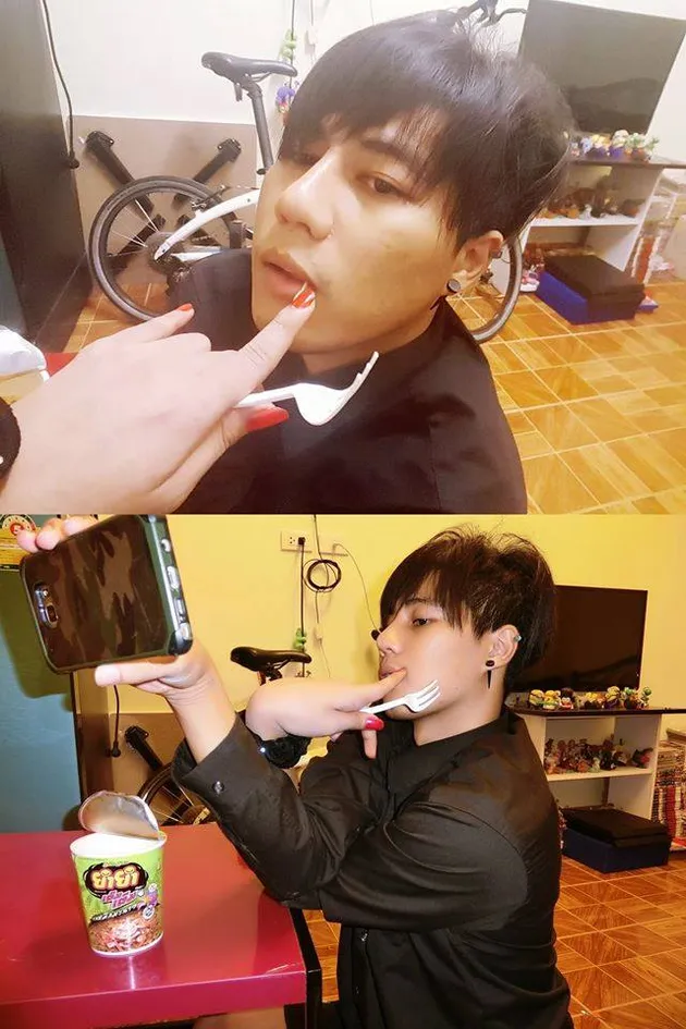 Trik Selfie Buat Jomblo