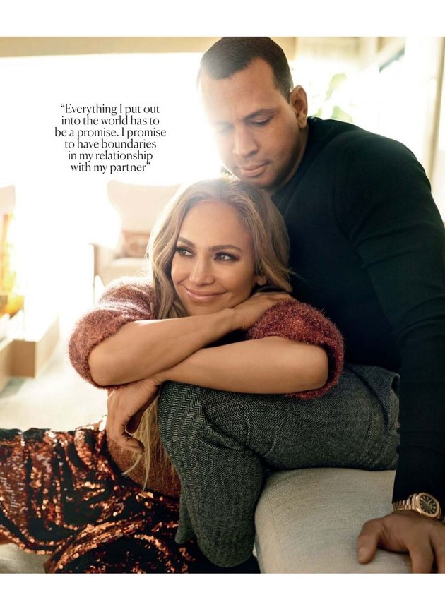 Jennifer Lopez Looks Beautiful & Affectionate with Fiancé in Latest Photoshoot