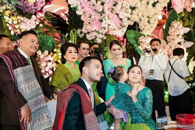 Jessica Mila dicium Kyara