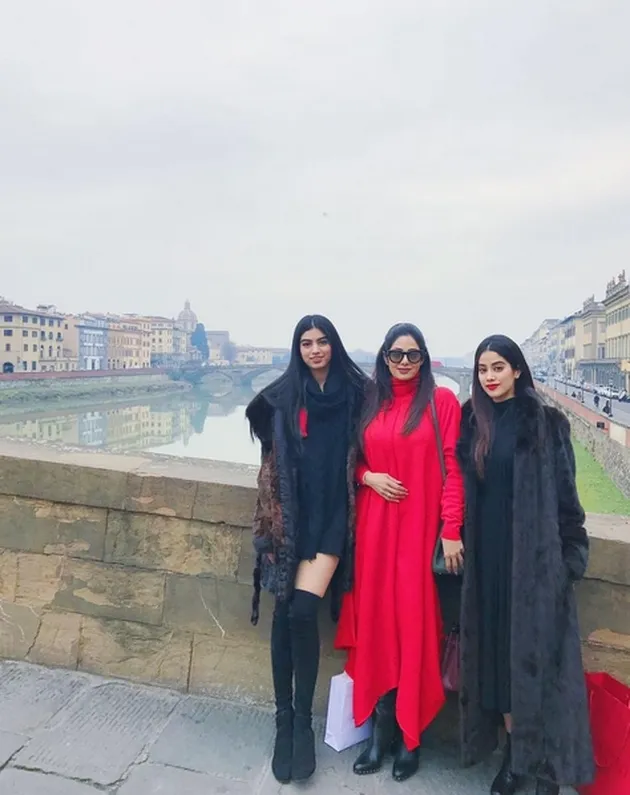 Jhanvi - Khushi