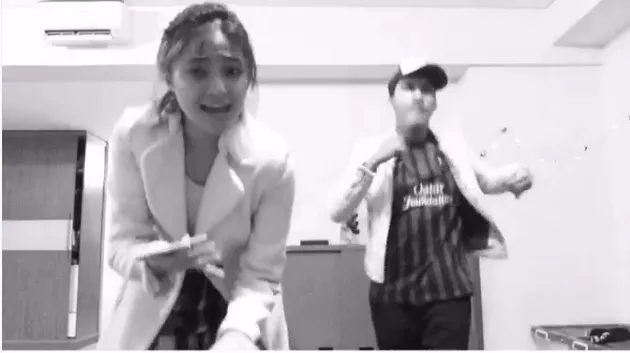 foto Marshanda - Egi John joget bareng