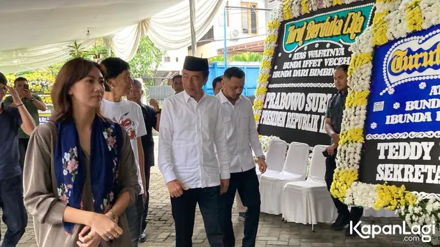 Joko Widodo Kenang Sosok Bunda Iffet