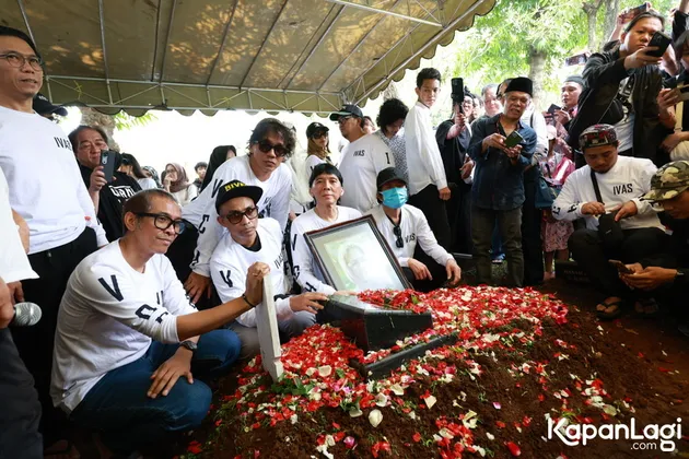 Joko Widodo Kenang Sosok Bunda Iffet