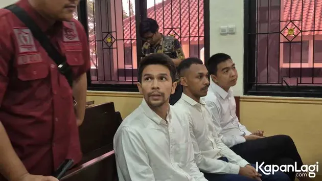 Jonathan Frizzy Penampilan Baru