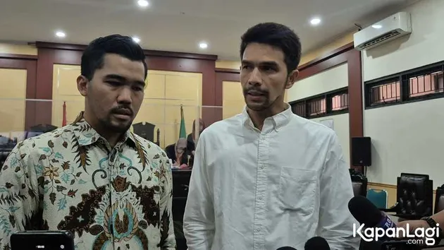 Jonathan Frizzy Didampingi Kuasa Hukum