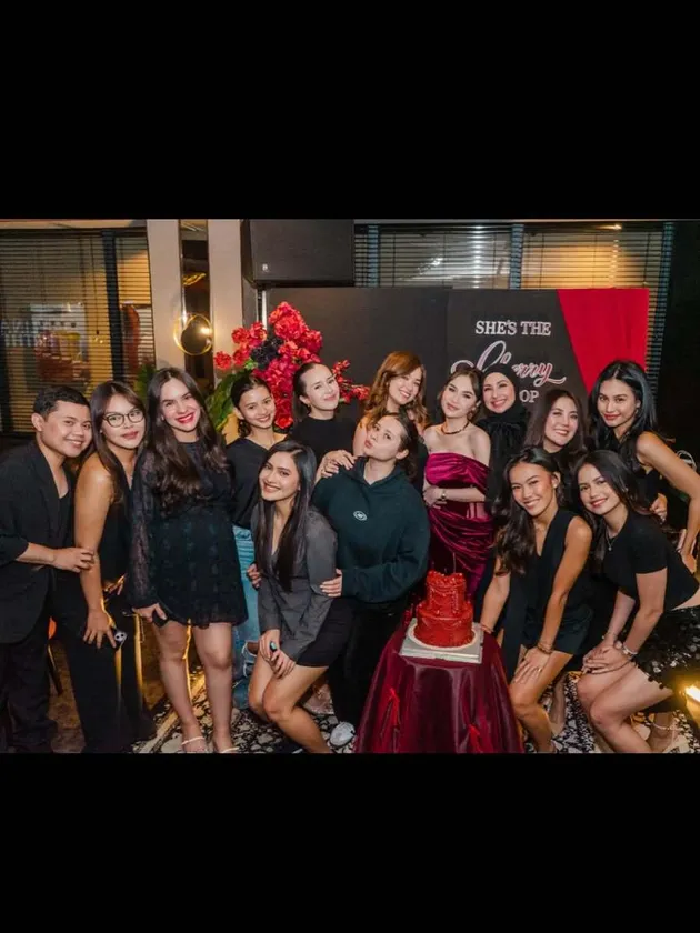 Perayaan Ulang Tahun Elina Joerg