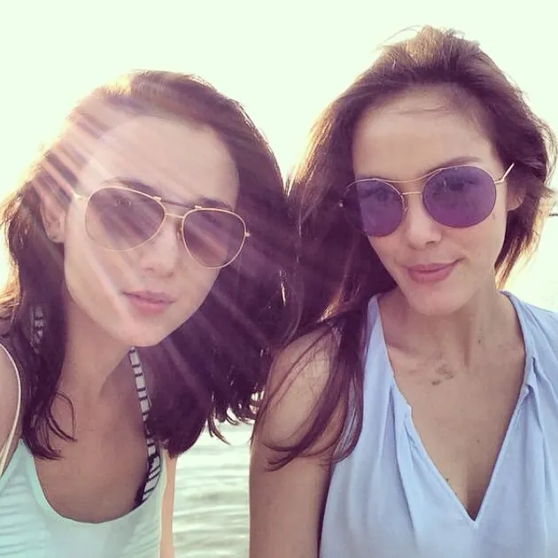 julie estelle, cathy sharon
