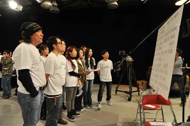 Jackie Chan / Artistes 311 Love Beyond Borders
