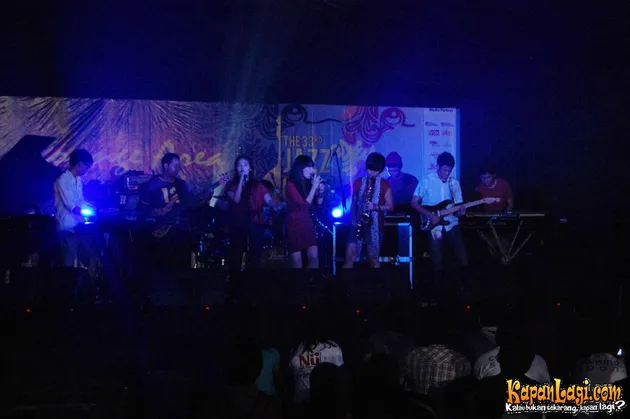 Jazz Goes To Campus 33 