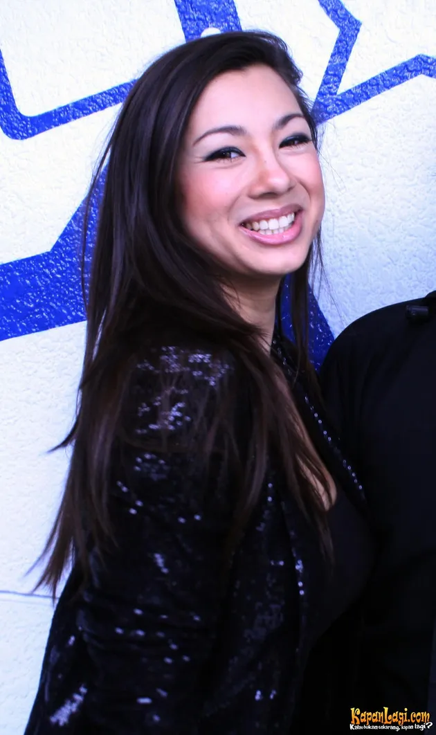 Jennifer Bachdim 