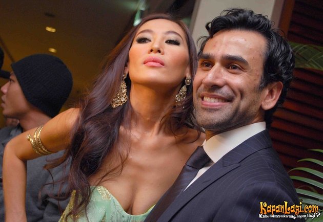 JEREMY THOMAS - INA THOMAS DI PERNIKAHAN HELMY YAHYA 