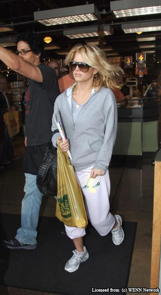 jessica_simpson_belanja