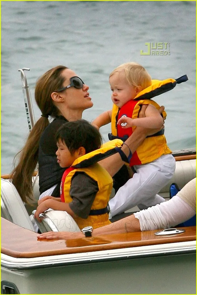 keluarga_jolie_pitt