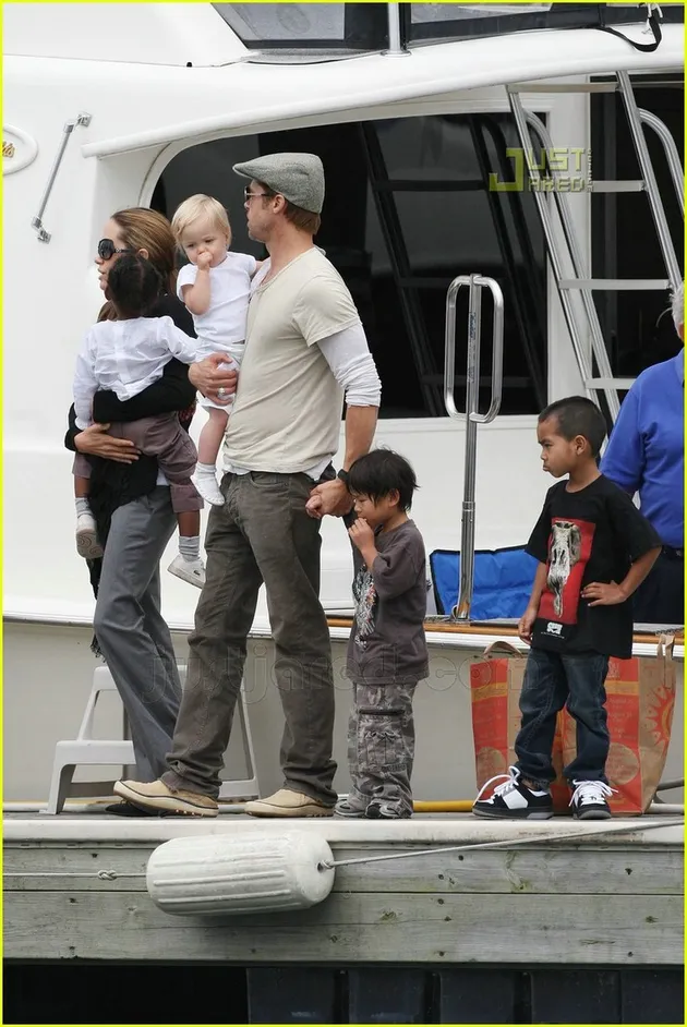 keluarga_jolie_pitt