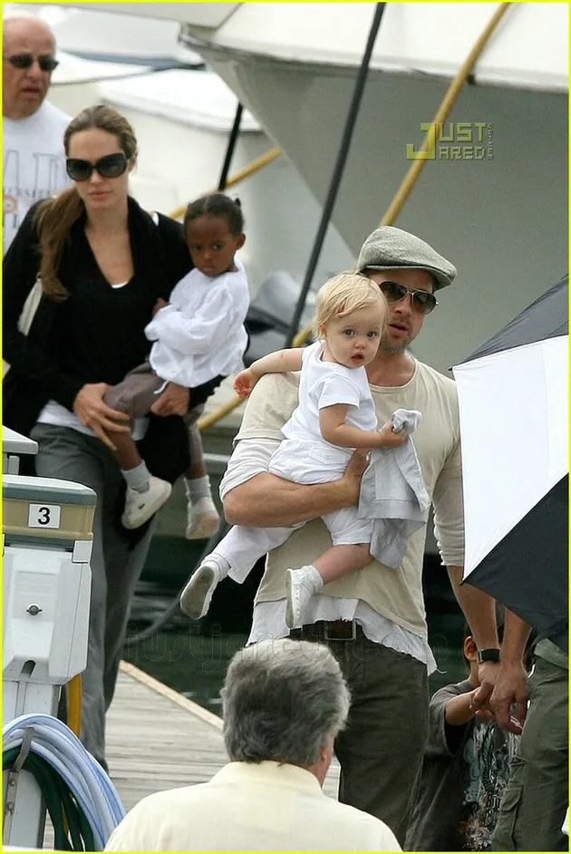keluarga_jolie_pitt
