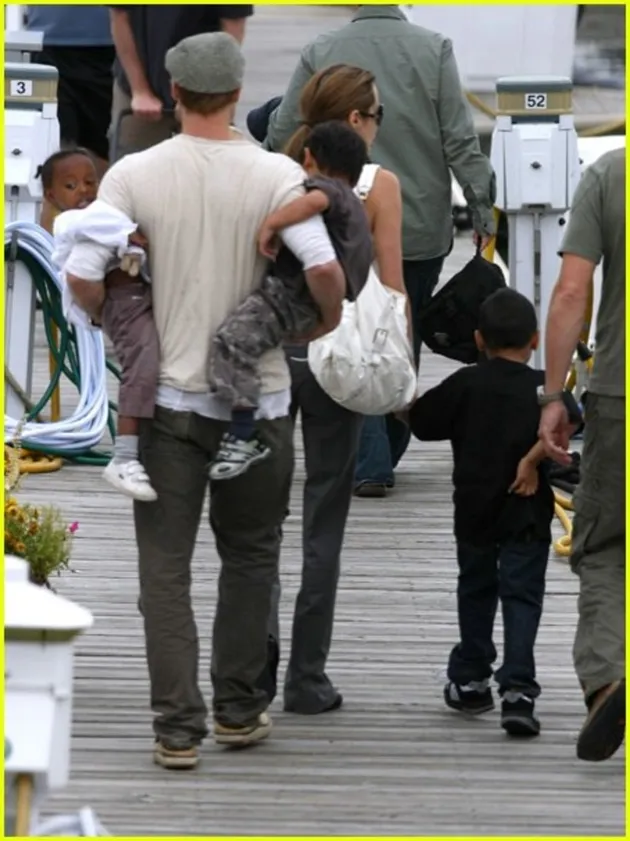 keluarga_jolie_pitt