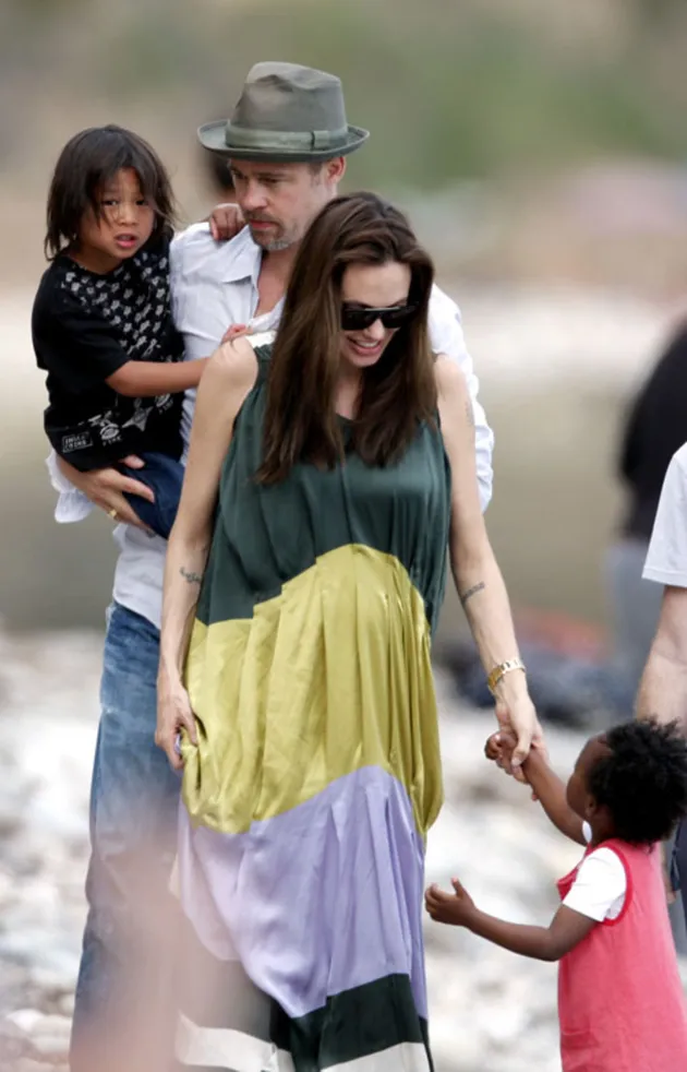 jolie_pitt_perancis