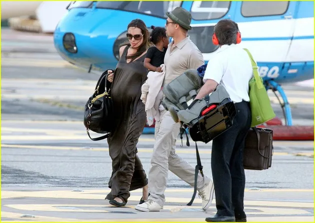 jolie_pitt_perancis