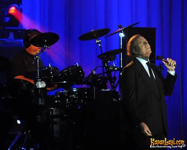 Julio Iglesias