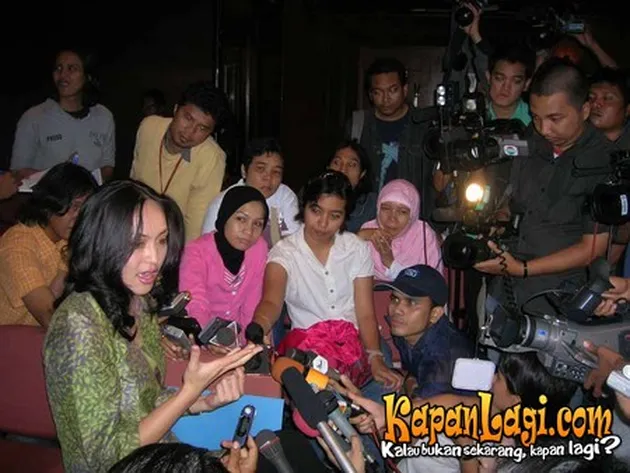 Jumpers HUT RI ke-61