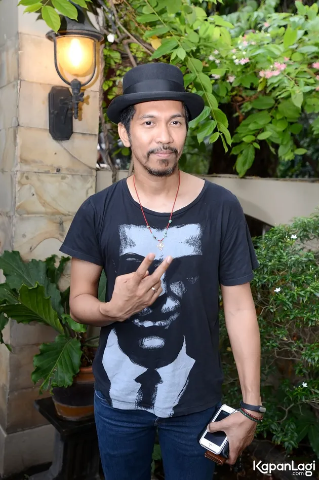 Ridho Slank - Kabut Asap