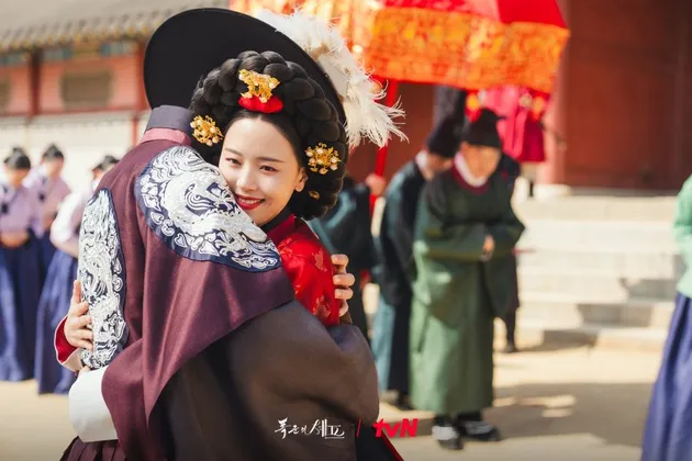 Visual Kang Han Na