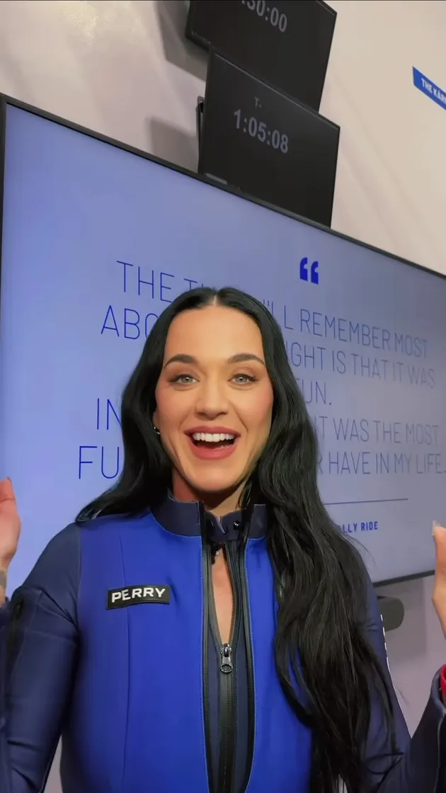 Estimasi Harga Tiket Tur Luar Angkasa Katy Perry