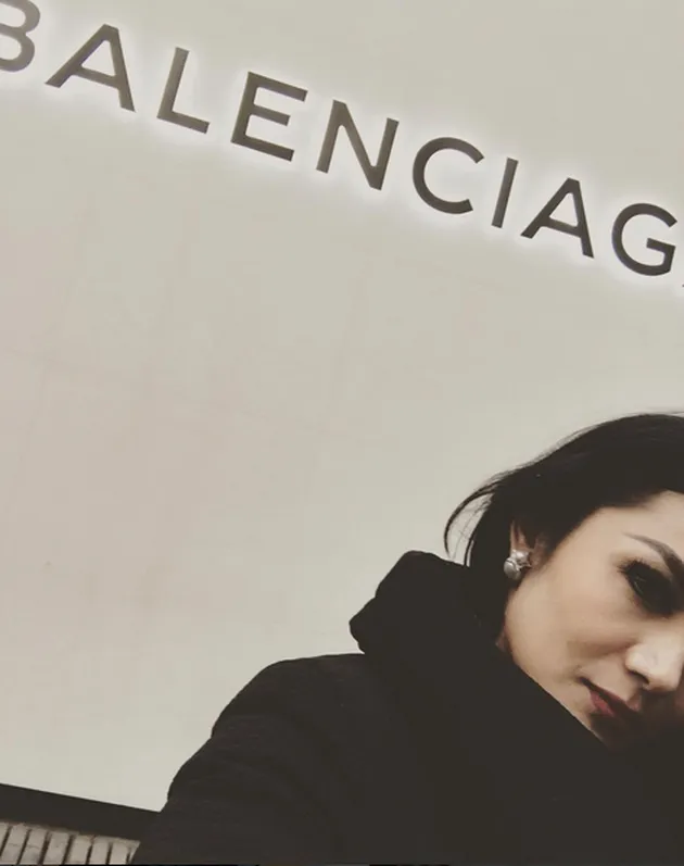 KD &amp; Raul Lemos Jalan-Jalan ke Cina