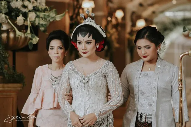 fitri ayu menikah