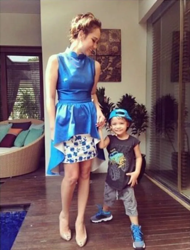 noah sinclair, anak bcl, anak artis