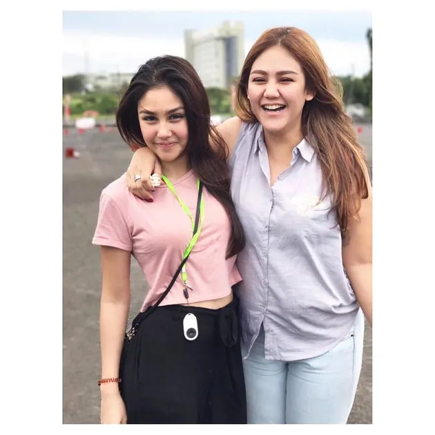 vanesha prescilla sissy priscillia jevin julian